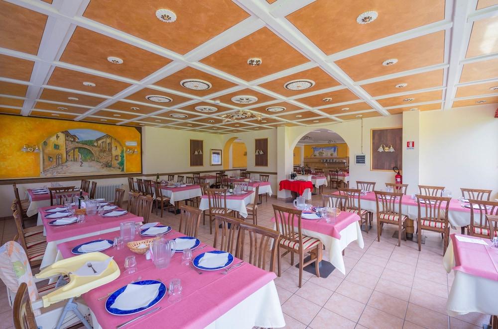 Hotel Alpen Andalo Εξωτερικό φωτογραφία
