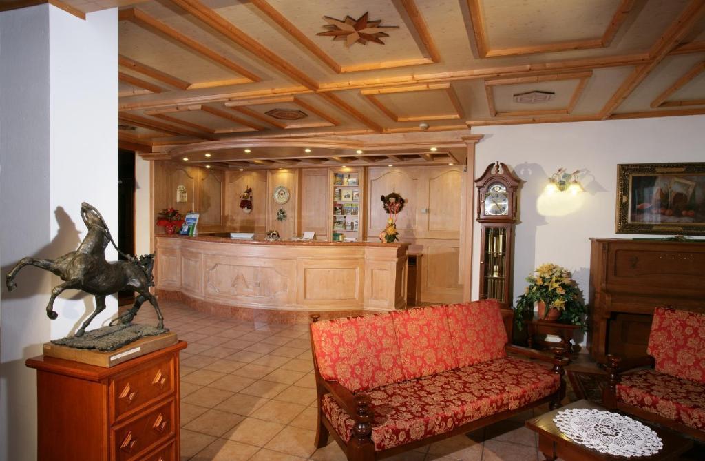 Hotel Alpen Andalo Εξωτερικό φωτογραφία